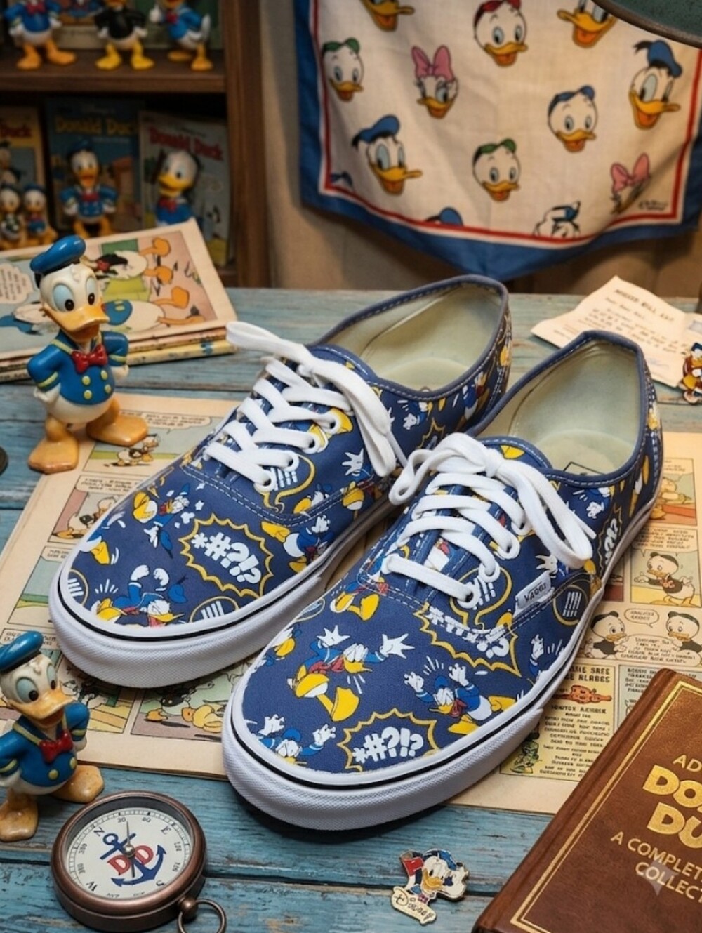 Donald Duck Vans Sneakers